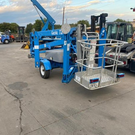 Used 2012 GENIE TZ50 Boomlift / Manlift for sale in Garland Texas