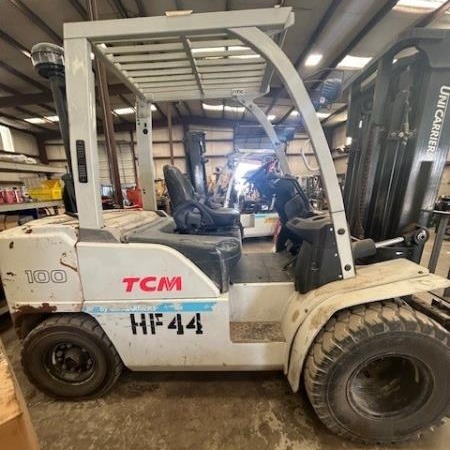 Used 2015 NISSAN MD1F4A45V Pneumatic Tire Forklift for sale in Odessa Texas