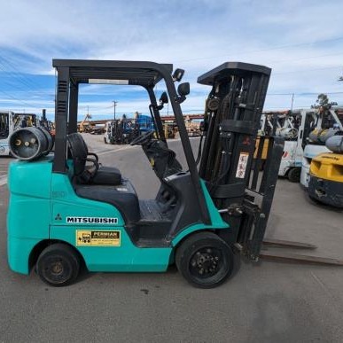 Used 2013 MITSUBISHI FGC30N Cushion Tire Forklift for sale in El Paso Texas