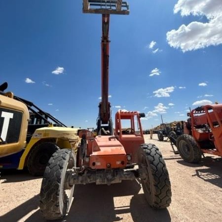 Used 2014 JLG 8042 Telehandler / Zoom Boom for sale in Odessa Texas