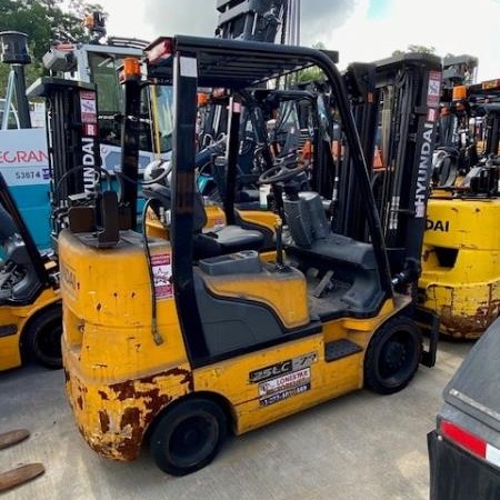 Used 2021 HYUNDAI 25LC-7A Cushion Tire Forklift for sale in Houston Texas