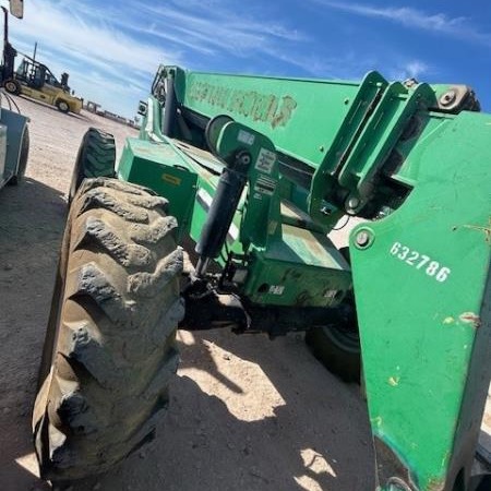 Used 2014 JLG 8042 Telehandler / Zoom Boom for sale in Odessa Texas