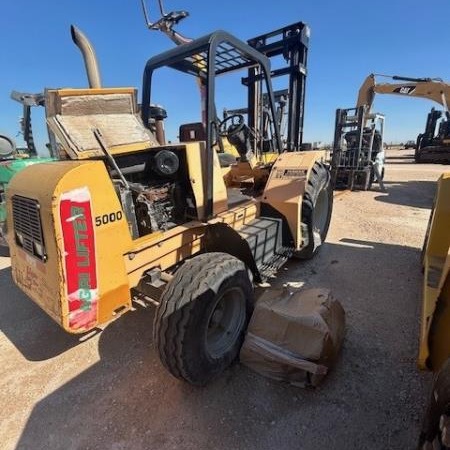 Used 2011 LOADLIFTER 2214-5D Rough Terrain Forklift for sale in Odessa Texas