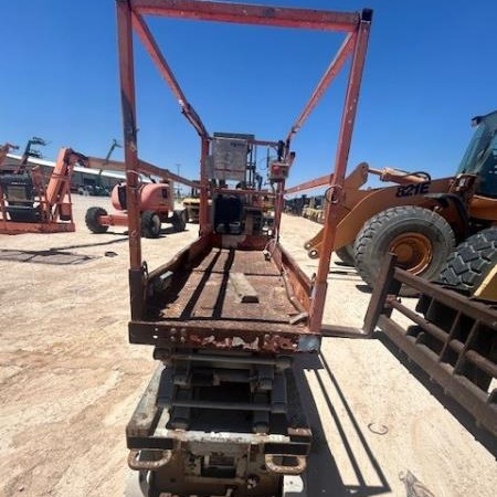 Used 2005 SKYJACK SJIII3219 Scissor Lift for sale in Odessa Texas