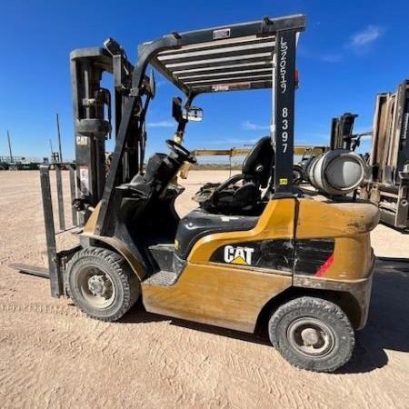 Used 2019 CAT GP25N Pneumatic Tire Forklift for sale in Odessa Texas