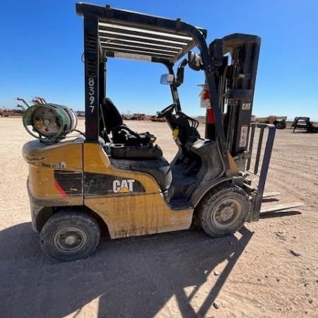 Used 2019 CAT GP25N Pneumatic Tire Forklift for sale in Odessa Texas