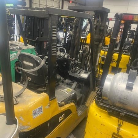 Used 2006 CAT C6000 Cushion Tire Forklift for sale in Garland Texas