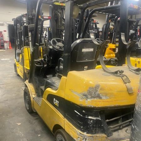 Used 2006 CAT C6000 Cushion Tire Forklift for sale in Garland Texas