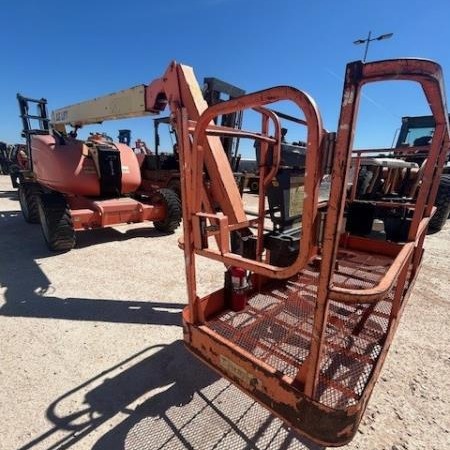 Used 2011 JLG 600AJ Boomlift / Manlift for sale in Odessa Texas