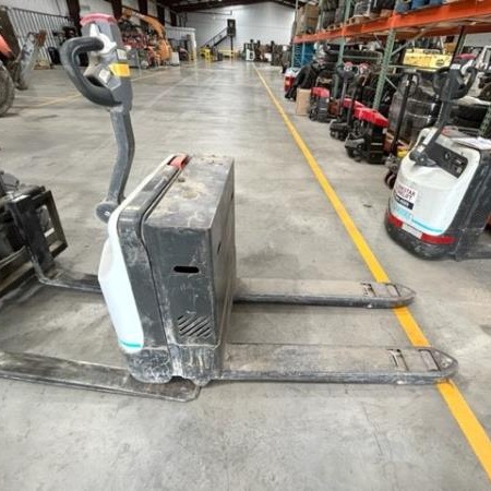 Used 2021 UNICARRIERS WLX45S Electric Pallet Jack for sale in Odessa Texas