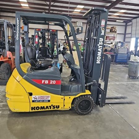 Used 2016 KOMATSU FB20MFU-12 Electric Forklift for sale in El Paso Texas