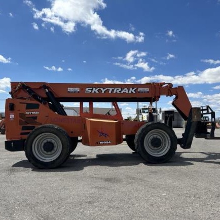 Used 2015 SKYTRAK 10054 Telehandler / Zoom Boom for sale in El Paso Texas