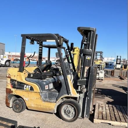 Used 2016 CAT 2C6000 Cushion Tire Forklift for sale in El Paso Texas