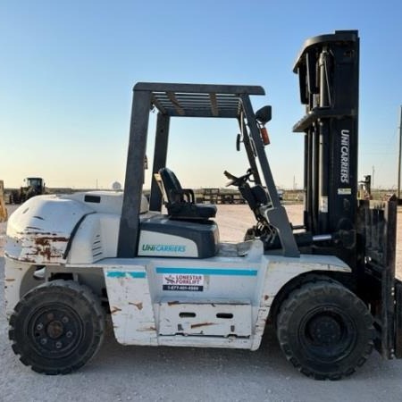 Used 2018 NISSAN L1F6F70V Pneumatic Tire Forklift for sale in Odessa Texas