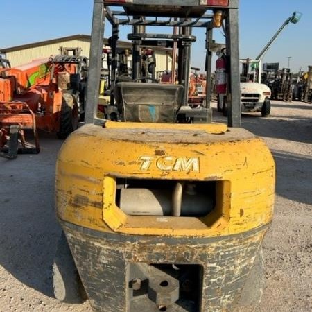 Used 2012 TCM FD40T2 Pneumatic Tire Forklift for sale in Odessa Texas