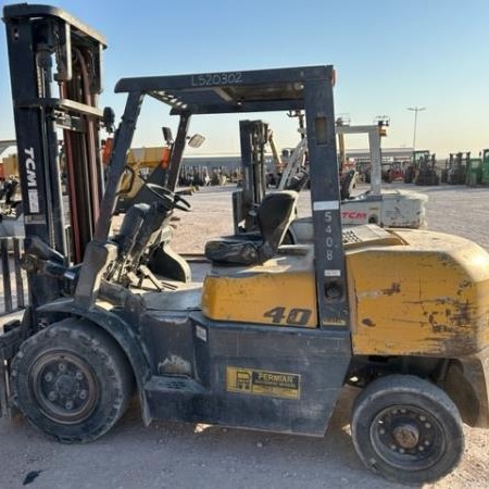 Used 2012 TCM FD40T2 Pneumatic Tire Forklift for sale in Odessa Texas