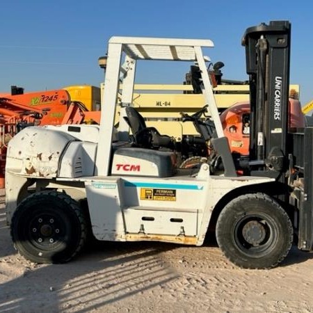 Used 2022 UNICARRIERS FD100 Pneumatic Tire Forklift for sale in Odessa Texas