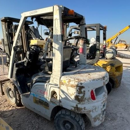 Used 2014 TCM FHD25-A1 Pneumatic Tire Forklift for sale in Odessa Texas