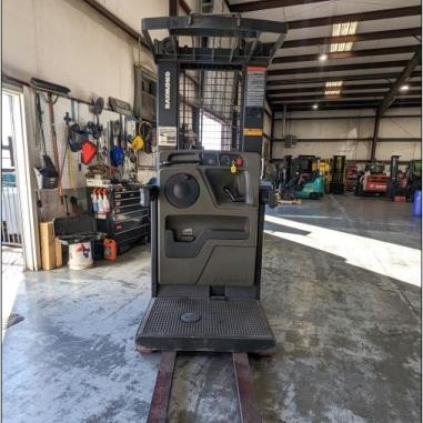 Used 2008 RAYMOND OPC30TT Narrow Aisle Forklift for sale in El Paso Texas