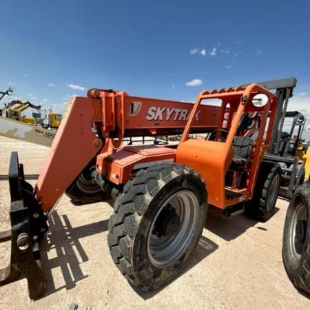 Used 2014 JLG 8042 Telehandler / Zoom Boom for sale in Odessa Texas