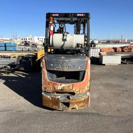 Used 2012 TOYOTA 8FGCU30 Cushion Tire Forklift for sale in El Paso Texas