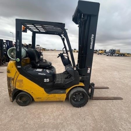 Used 2019 KOMATSU FG25ST-16 Pneumatic Tire Forklift for sale in Odessa Texas