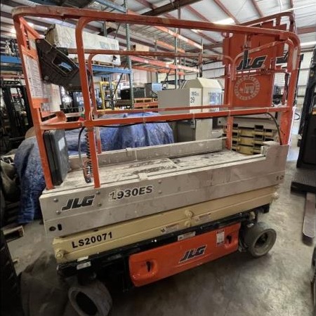 Used 2013 JLG 1930ES Scissor Lift for sale in El Paso Texas