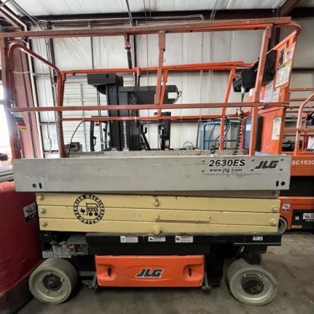 Used 2012 JLG 2630ES Scissor Lift for sale in El Paso Texas