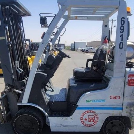 Used 2017 UNICARRIERS MCP1F2A25LV Cushion Tire Forklift for sale in El Paso Texas