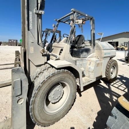 Used 2022 UNICARRIERS FD100 Pneumatic Tire Forklift for sale in Odessa Texas