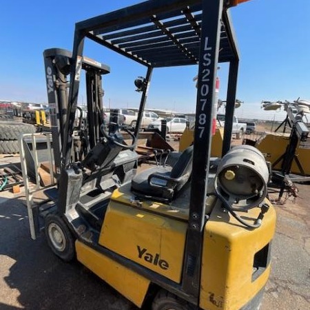 Used 2005 YALE GLP030 Pneumatic Tire Forklift for sale in Houston Texas