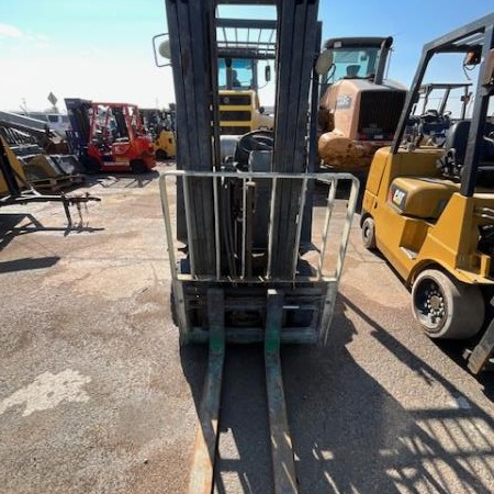 Used 2005 YALE GLP030 Pneumatic Tire Forklift for sale in Houston Texas