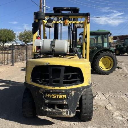 Used 2019 HYSTER H80FT Pneumatic Tire Forklift for sale in El Paso Texas