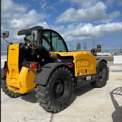 Used 2019 HAULOTTE HLT 7732 Telehandler / Zoom Boom for sale in  Texas