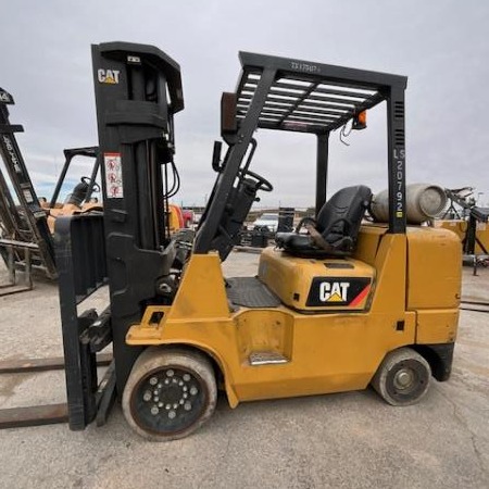 Used 2015 CAT GC40K Cushion Tire Forklift for sale in Garland Texas