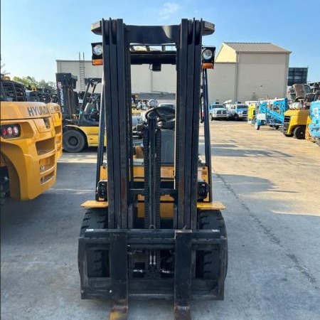 Used 2018 HYUNDAI 30L-7A Pneumatic Tire Forklift for sale in Houston Texas