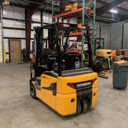 Used 2018 HYUNDAI 20BT-9 Electric Forklift for sale in Round Rock Texas