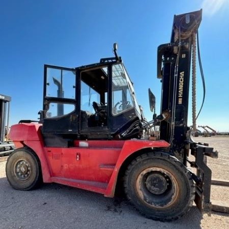 Used 2019 HANGCHA CPCD160-XW79 Pneumatic Tire Forklift for sale in Odessa Texas