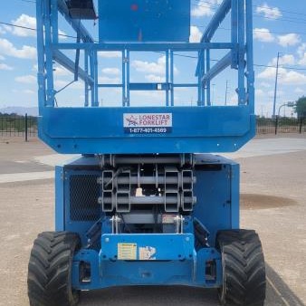 Used 2013 GENIE GS2669RT Scissor Lift for sale in El Paso Texas