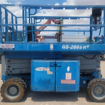 Used 2013 GENIE GS2669RT Scissor Lift for sale in El Paso Texas