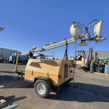 Used 2006 WARREN WCW64MH Light Tower for sale in Odessa Texas