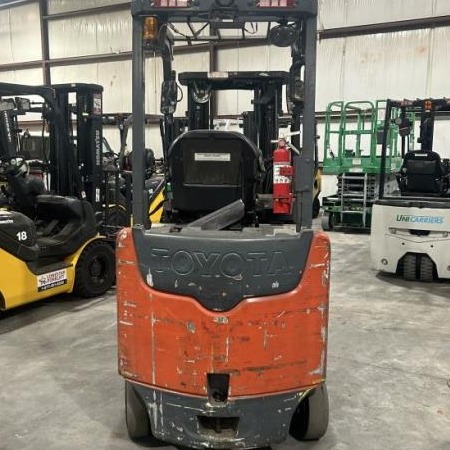 Used 2013 TOYOTA 8FBCU25 Electric Forklift for sale in El Paso Texas