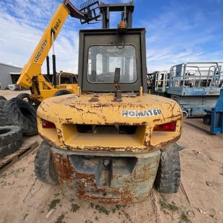 Used 2006 KOMATSU FG70T-8 Pneumatic Tire Forklift for sale in Odessa Texas