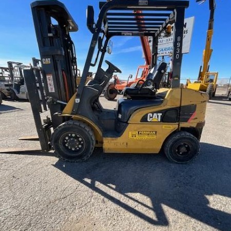 Used 2012 CAT 2PD5000 Pneumatic Tire Forklift for sale in Odessa Texas