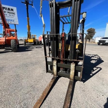 Used 2012 CAT 2PD5000 Pneumatic Tire Forklift for sale in Odessa Texas