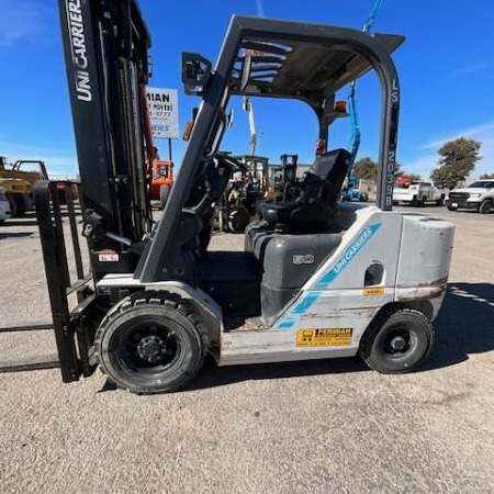 Used 2017 NISSAN FHD25T5V Pneumatic Tire Forklift for sale in Odessa Texas