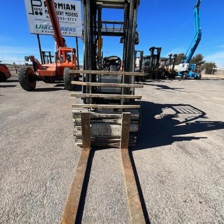 Used 2010 TOYOTA 8FGU32 Pneumatic Tire Forklift for sale in Odessa Texas