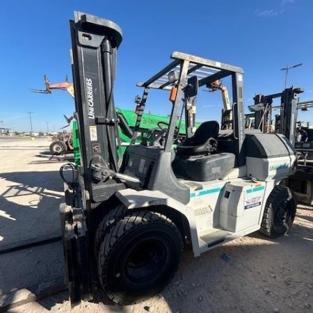 Used 2019 UNICARRIERS FD70-4 Pneumatic Tire Forklift for sale in Odessa Texas