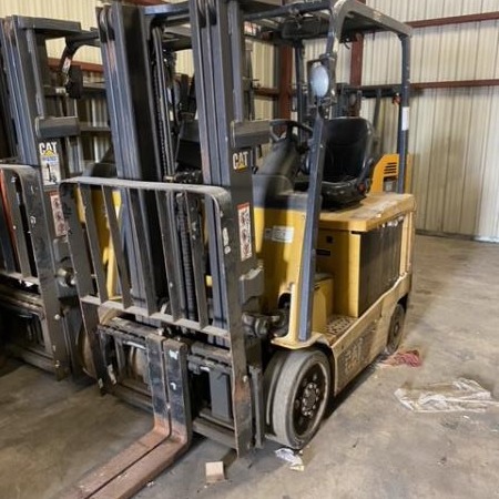 Used 2017 CAT EC25N2-AC Electric Forklift for sale in San Antonio Texas