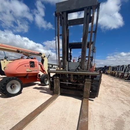 Used 2008 TUSK 3500PD-8 Pneumatic Tire Forklift for sale in Odessa Texas